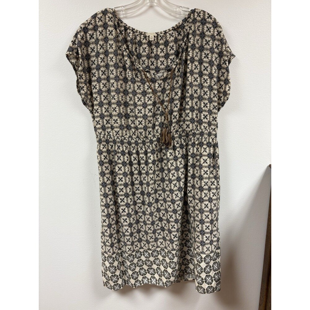 Women's Sonoma Dress with Elastic Waist Tassel Tie and Contrast Hem Size XL EUC
